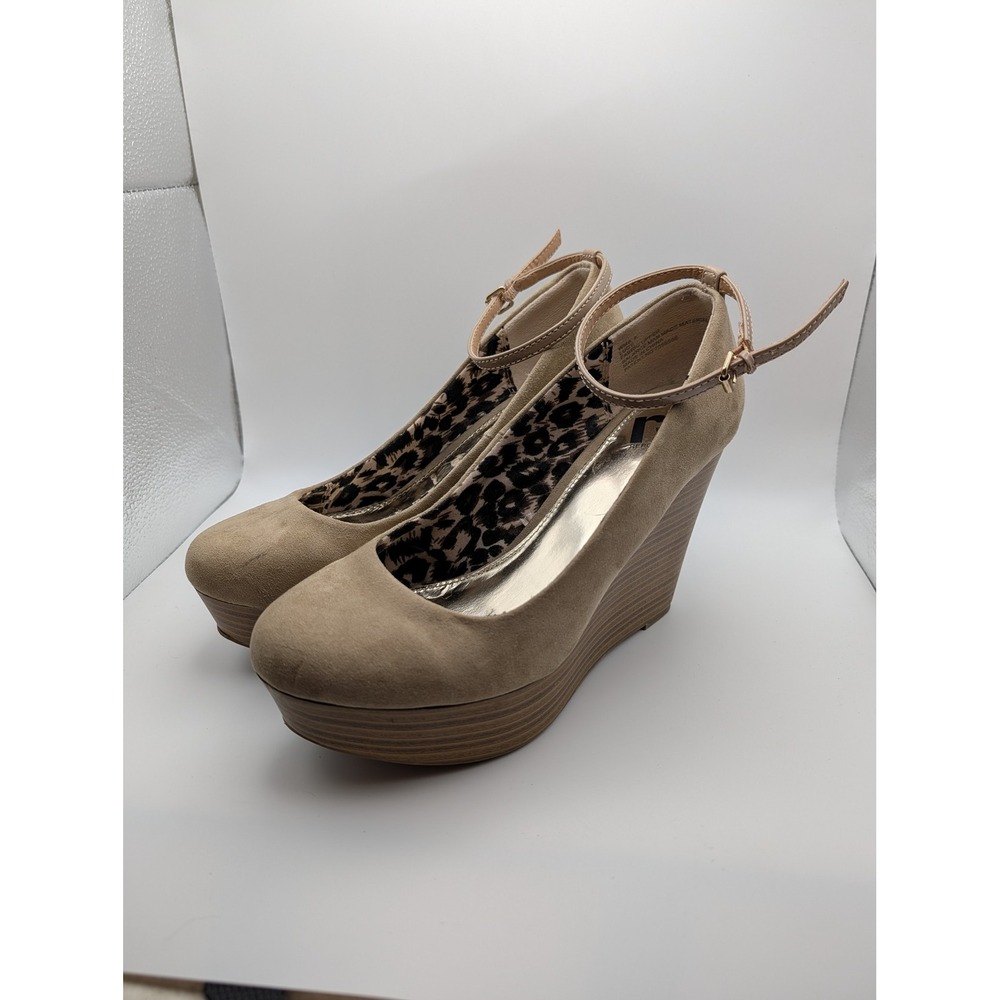 Report Beige Faux Suede Platform Wedge Heels Ankle Strap Pumps Womens 8.5